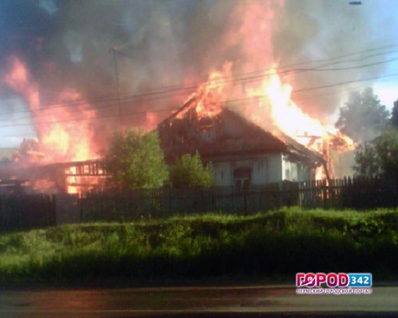 В селе Лобаново Пермского района дотла сгорел жилой дом