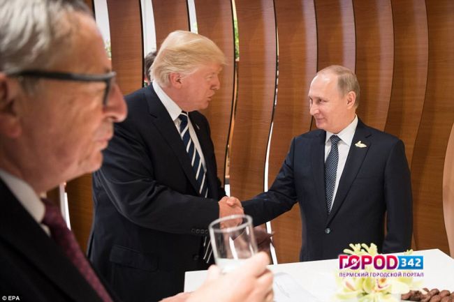 Путин и Трамп проговорили более двух часов