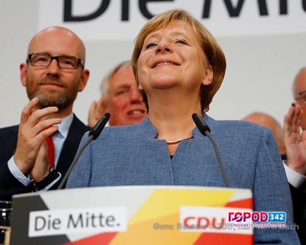 Ангела Меркель празднует победу на выборах