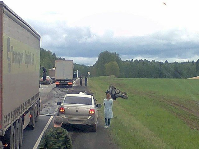В лобовом ДТП на трассе Пермь — Кунгур погибли два человека