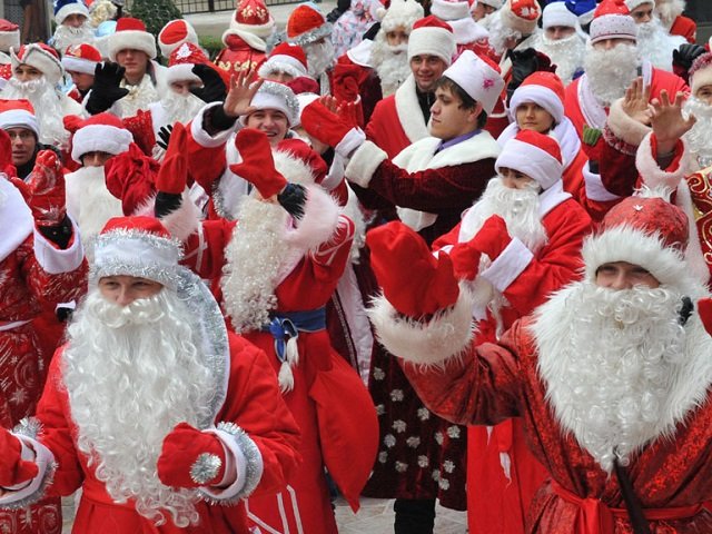 В Перми стать Дедом Морозом в 2,5 раза дороже, чем нанять его