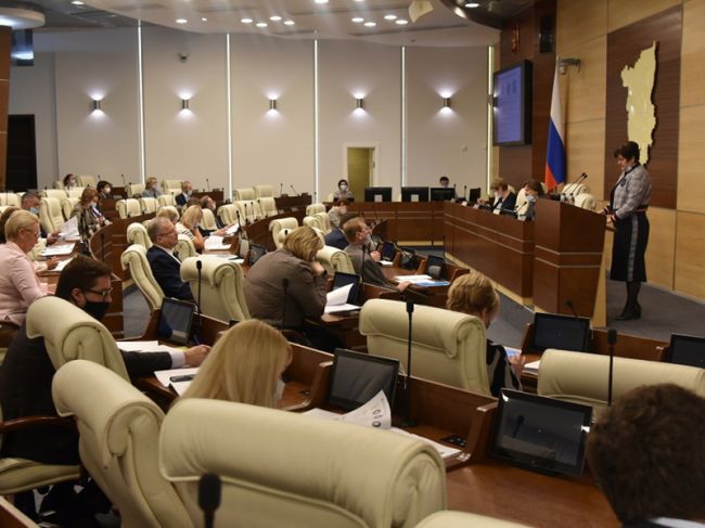 Депутаты Заксобрания Пермского края отклонили законопроект о статусе «Детей войны»