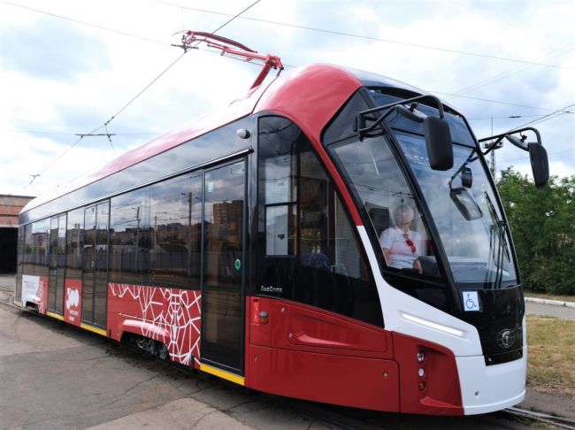 Плату за проезд в автобусах и трамваях в Перми могут поднять весной 2024 года