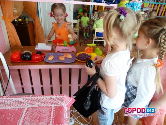 В Перми начали выдавать путевки в детские сады. Пока места есть