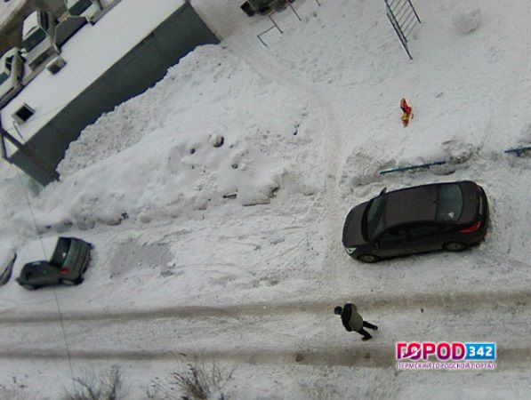 Пермская УК оштрафована на 40 тысяч рублей за плохую уборку снега на придомовой территории