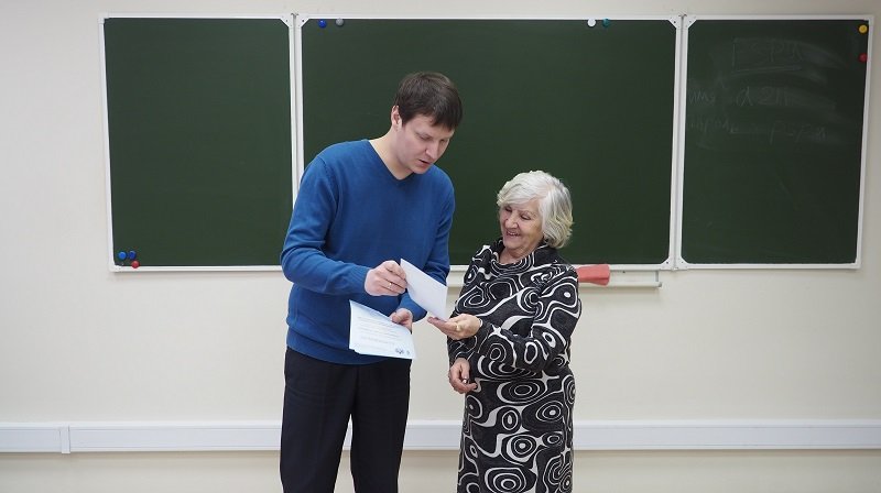 В Пермском крае пожилых людей учат мобильной, компьютерной и финансово-юридической грамотности