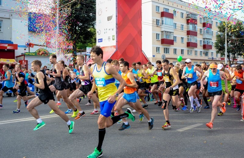 Победителями Пермского международного марафона стали Дмитрий Сафронов и Анастасия Кушниренко