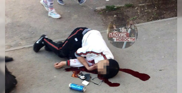 В Перми прохожий посреди улицы зарезал юношу. Подозреваемый в убийстве задержан