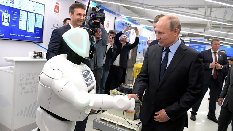 Пермский робот Промобот попал в списки участников нового шоу о стартапах «Идея на миллион» и будет бороться за главный приз шоу