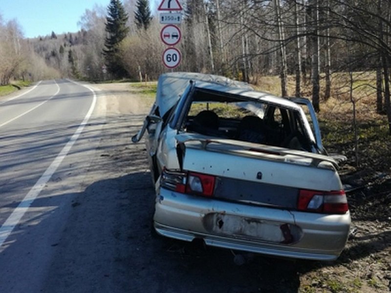 В Прикамье водитель после ДТП сбежал с места аварии, прихватив номера с машины