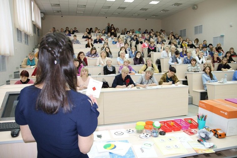 В семинаре «Альтернативные и дополнительные коммуникации (АДК)» участвовало более 500 человек