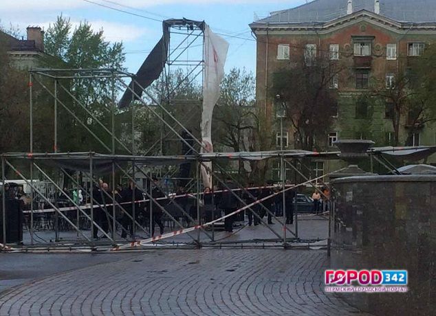 В Перми по делу об обрушении конструкции возле ДК Солдатова задержали подозреваемого