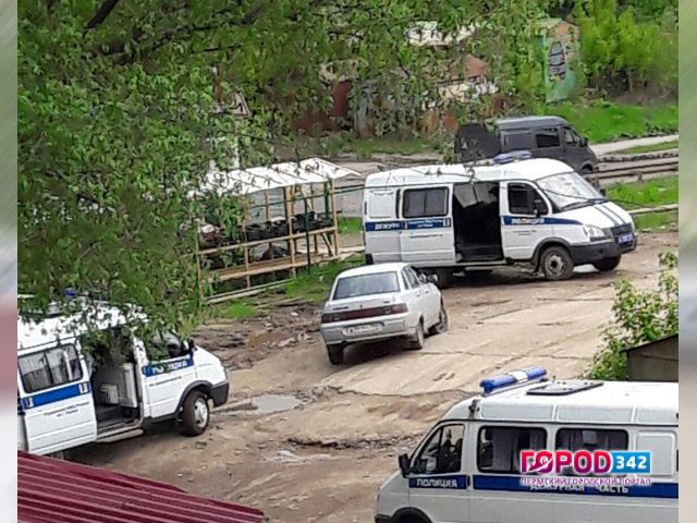 В Свердловском районе Перми 12 июня неизвестные украли банкомат