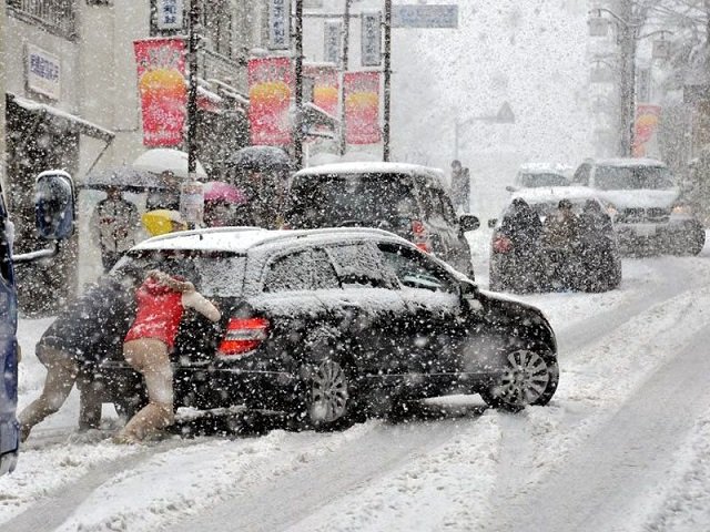 Погода в Прикамье ухудшится: МЧС предупреждает о гололеде, тумане, изморози и сильном ветре