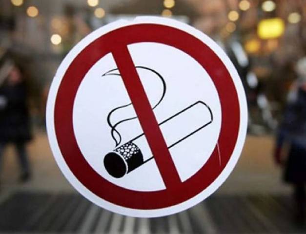 Бросать окурки из окон автомобилей отныне запрещено
