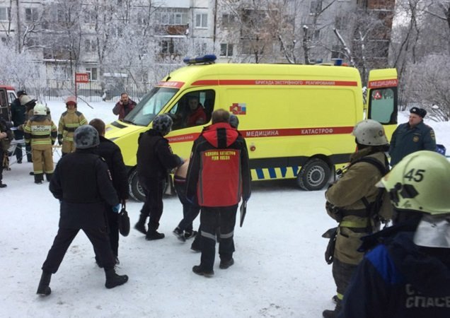 В Перми в школе №127 на учительницу и учеников напали неизвестные в масках