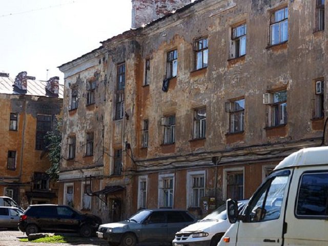 На расселение из аварийного жилья в Прикамье выделят 1,3 млрд рублей