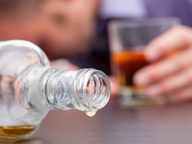 С начала года в Пермском крае от отравления спиртосодержащей продукцией умерло 103 человека