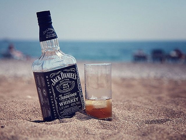 На пермских пляжах этим летом объявят сухой закон. Выпил – сиди дома