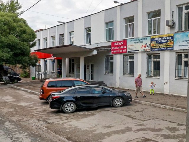 В Перми из-за нарушения требований пожарной безопасности приостановлена деятельность ТОЦ «Строитель»