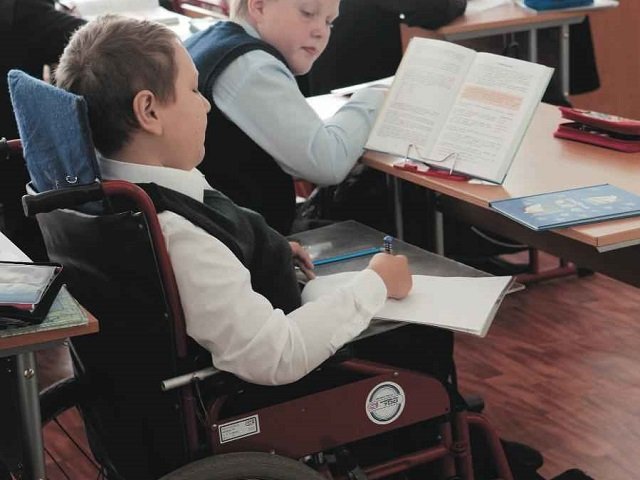 В Перми в рамках проекта «Библиотека возможностей» выпущена новая Рабочая тетрадь для детей с ОВЗ