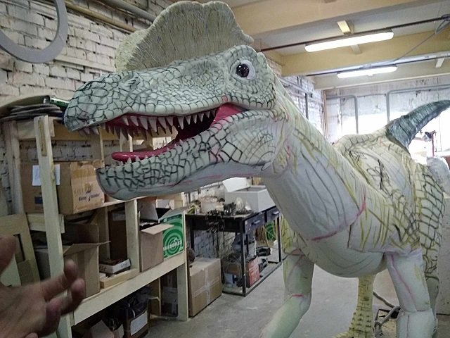 В Перми создали первого в России динозавра-аниматроника
