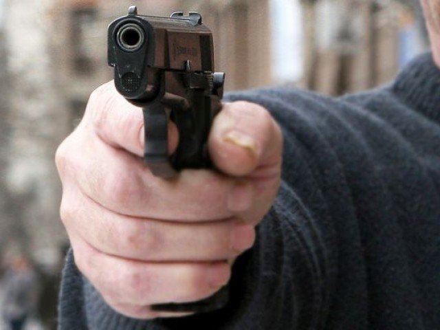 В Березниках мужчина открыл стрельбу в «Пятерочке»