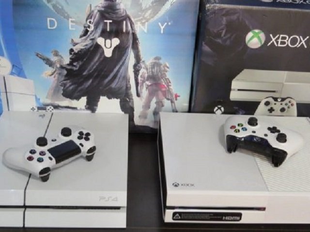 Пермские геймеры предпочитают Xbox, хотя PlayStation стоит дешевле
