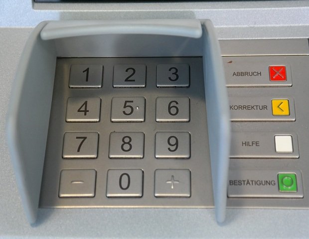 В Перми грабители пытались взорвать банкомат