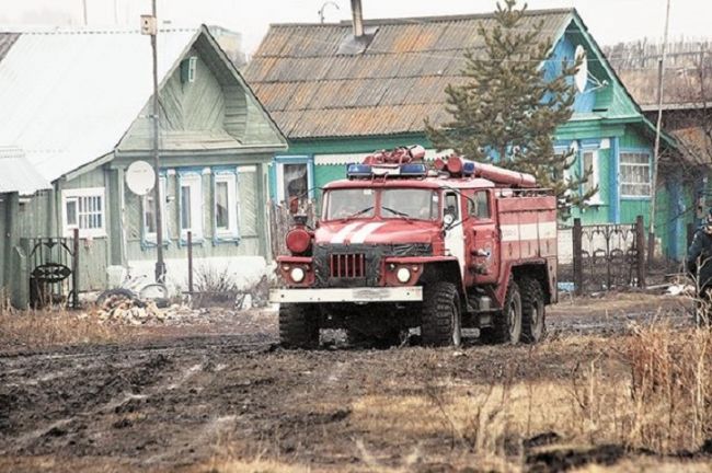 В Перми сгорели два дачных дома