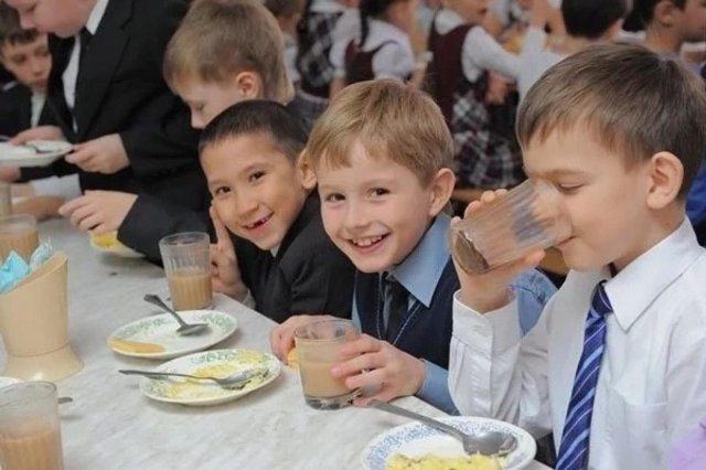 Питание детей в Прикамье не соответствует нормативам