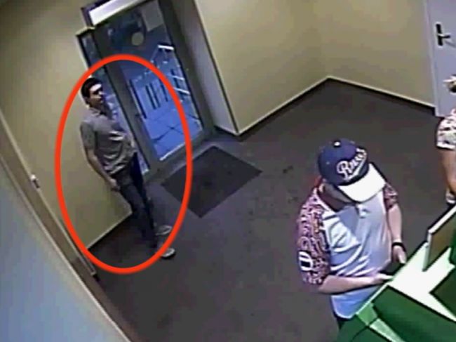В Перми разыскивают мужчину, укравшего деньги с чужой банковской карты