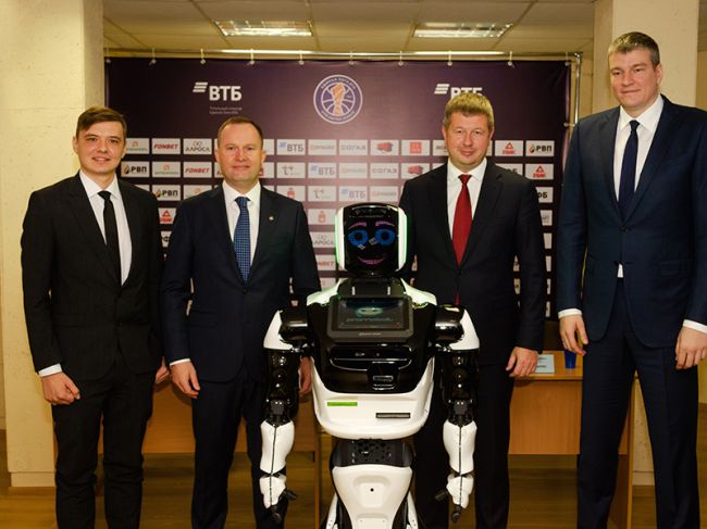 Первый в истории спорта робот-тренер появится в «Парме»