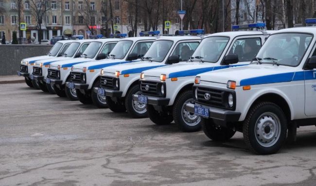 Новый автобус и автомобили для полиции Пермского края