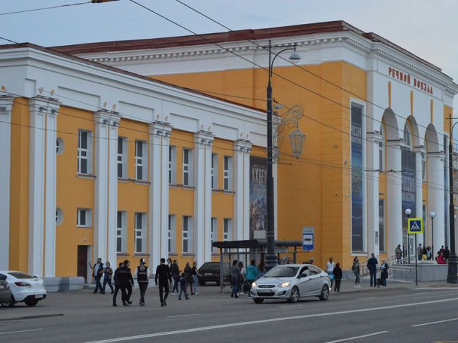 Суд постановил закрыть здание бывшего Речного вокзала в Перми