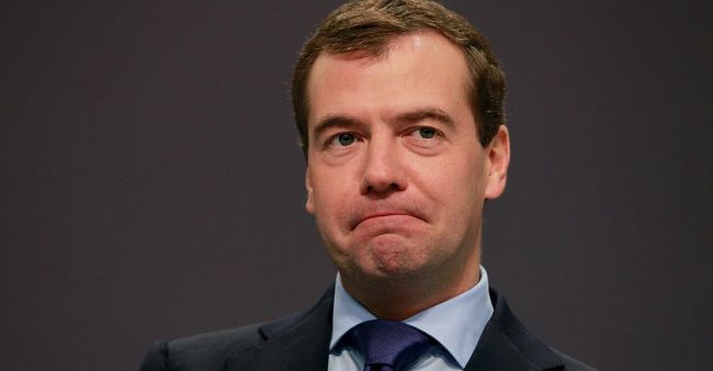 Сколько будет получать Медведев на новой должности