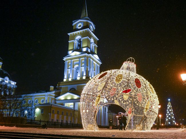 В Перми начался демонтаж новогодней иллюминации