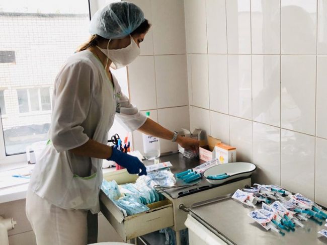 В Пермском крае еще 10 медработников заразились коронавирусом