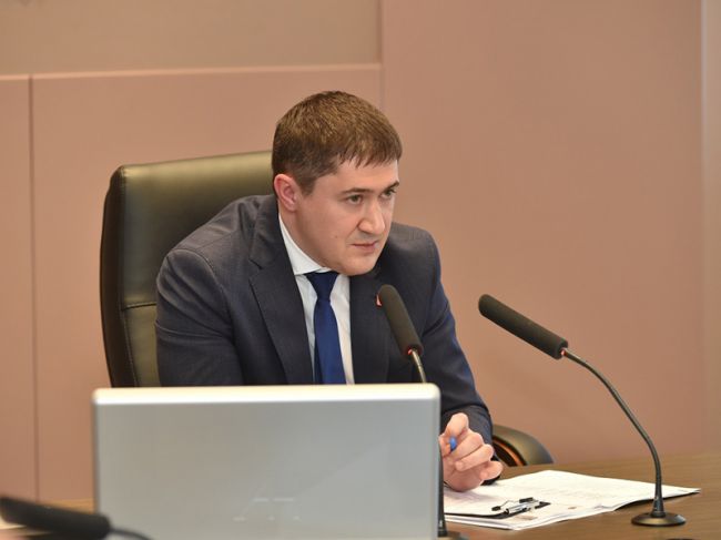 Дмитрий Махонин поручил поддержать Октябрьский округ в борьбе с COVID-19
