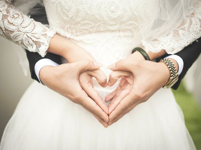 Количество свадеб в Перми возвращается к докоронавирусному времени