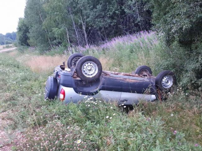 На трассе в Пермском крае погиб водитель без прав