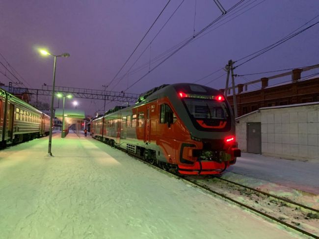 Из Перми в Лысьву запустили рельсовый автобус нового поколения