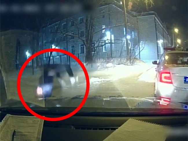 В Перми пьяный водитель сделал кульбит, чтобы доказать трезвость полицейским