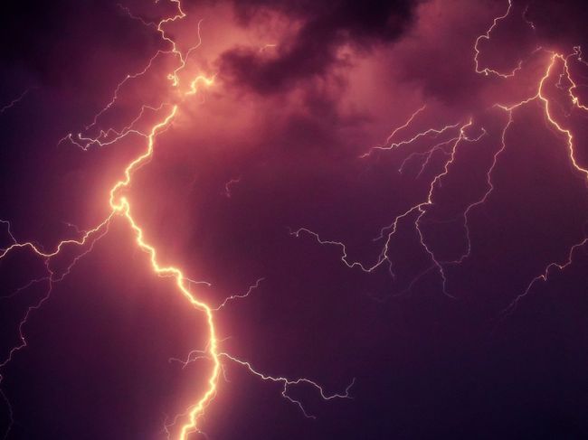 МЧС предупреждает жителей об ухудшении погоды 16 июня в Прикамье