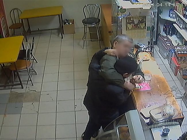 В Прикамье отморозок ограбил в кафе глухонемого мужчину