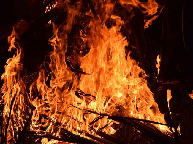 В Пермском крае пьяный мужчина попытался сжечь 10 человек в гараже
