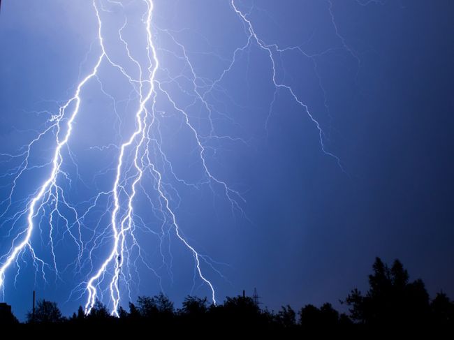 МЧС объявило штормовое предупреждение на 31 июля в Прикамье