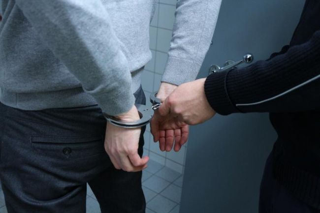 подросток арестован