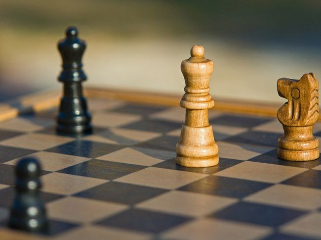 В Прикамье во время игры в шахматы зарезали молодого парня