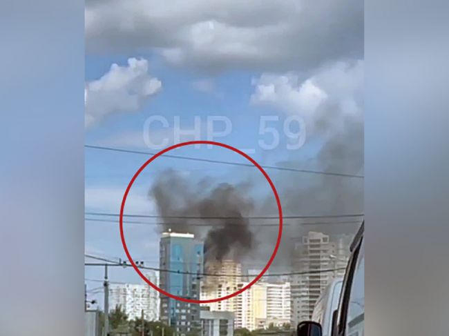В Перми загорелась 25-этажка